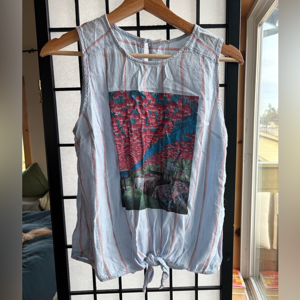Seattle Artist Repurposed Old Navy Tank